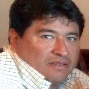 Meet your Posher, Carlos